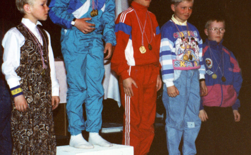 Níu ára drengir í Skíðaráði Akureyrar í verðlaunasætum (10) vorið 1990